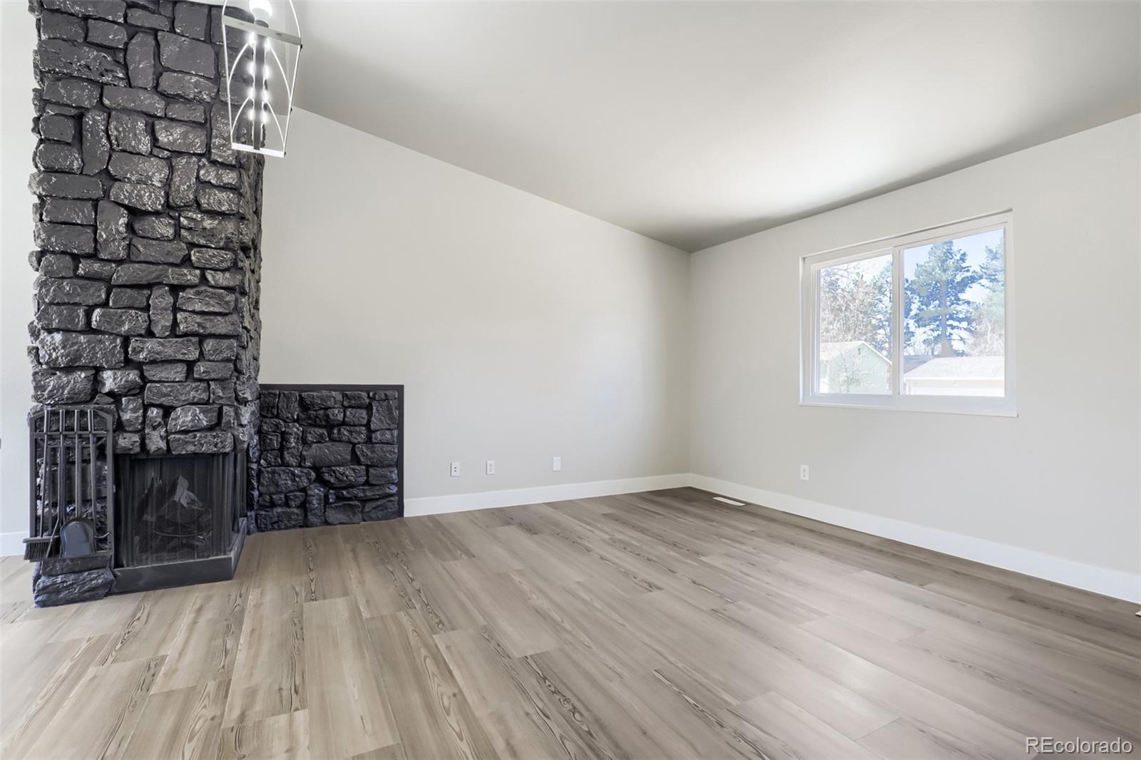 MLS Image #4 for 3800 s quintero circle,aurora, Colorado