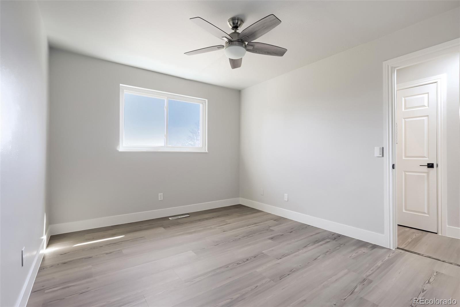 MLS Image #6 for 3800 s quintero circle,aurora, Colorado