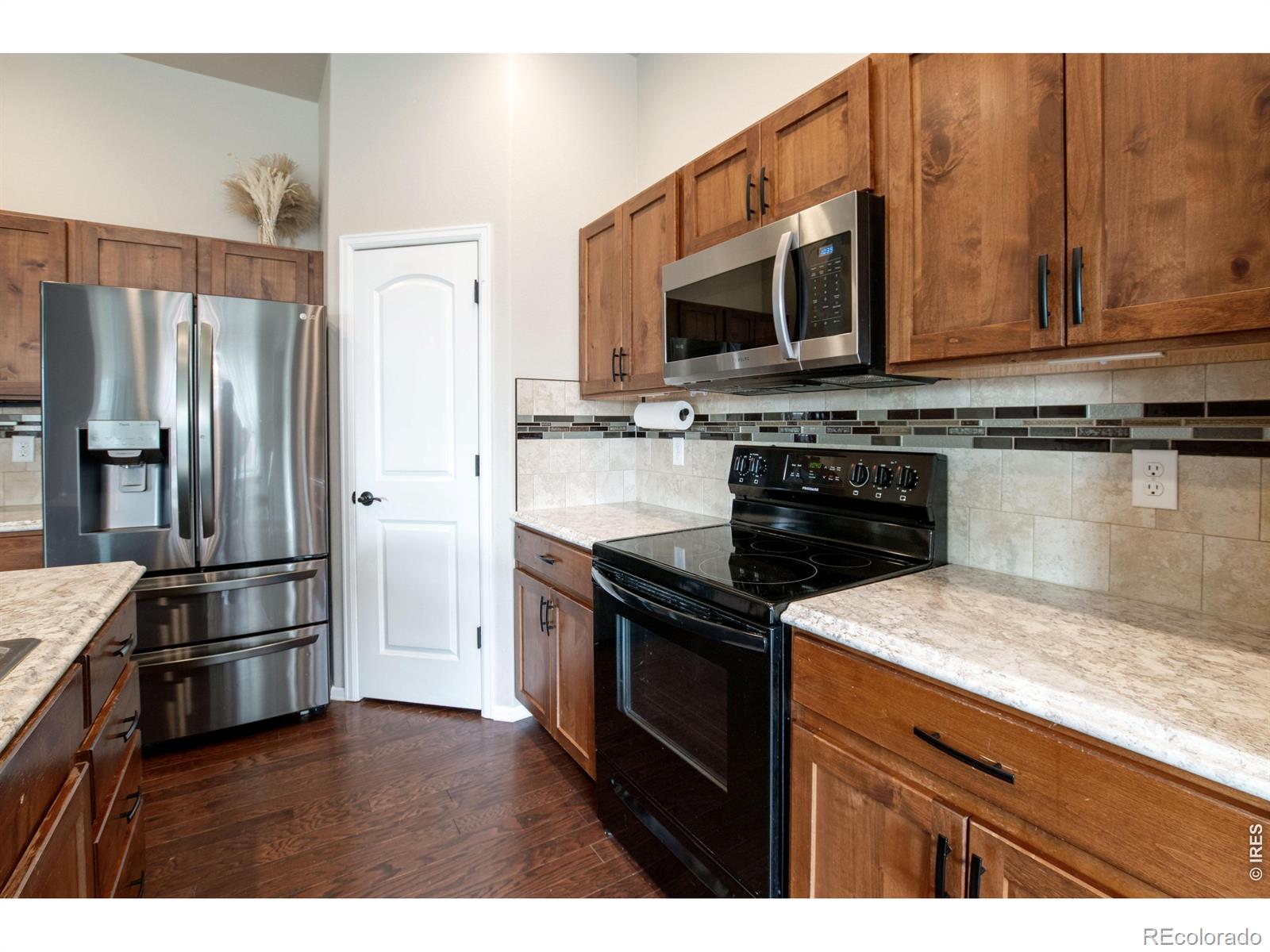 MLS Image #12 for 1901  golden horizon drive,windsor, Colorado
