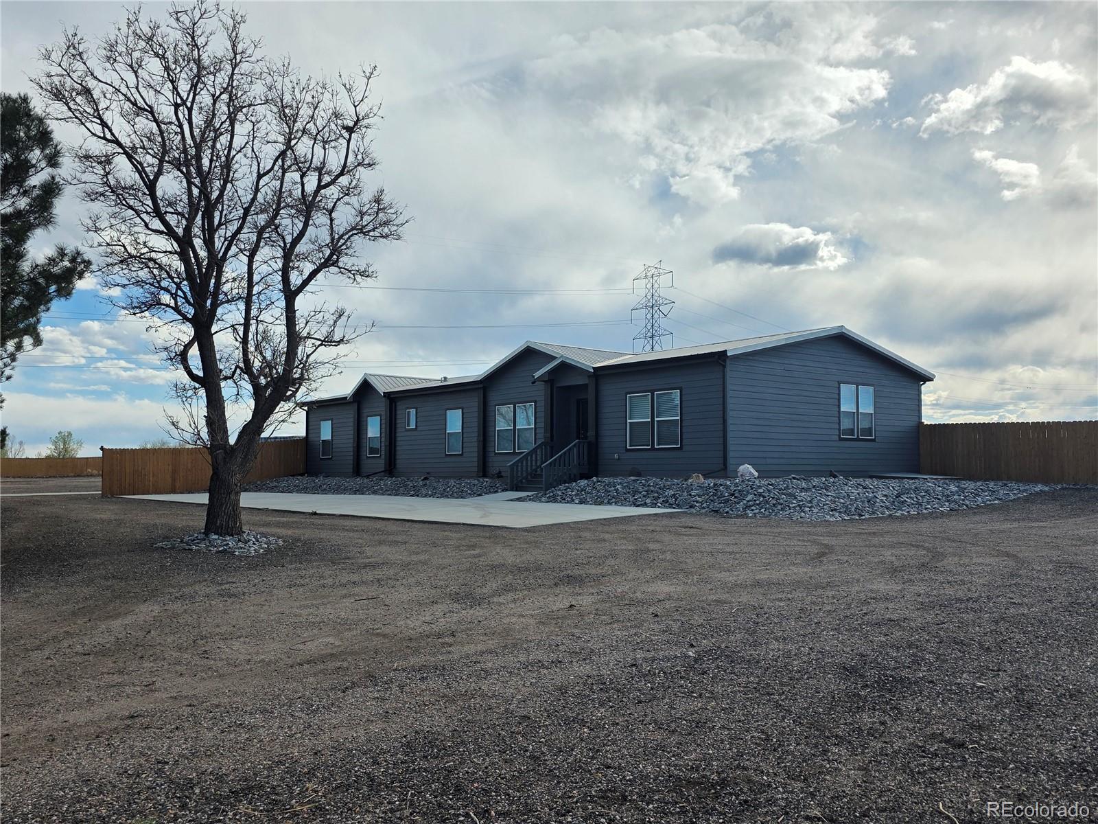 MLS Image #2 for 341  lilac circle,lochbuie, Colorado