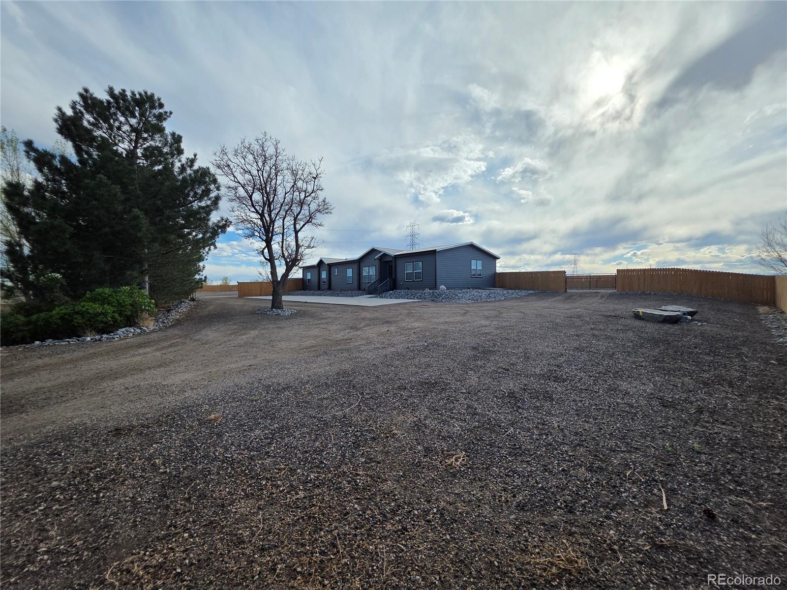 MLS Image #4 for 341  lilac circle,lochbuie, Colorado