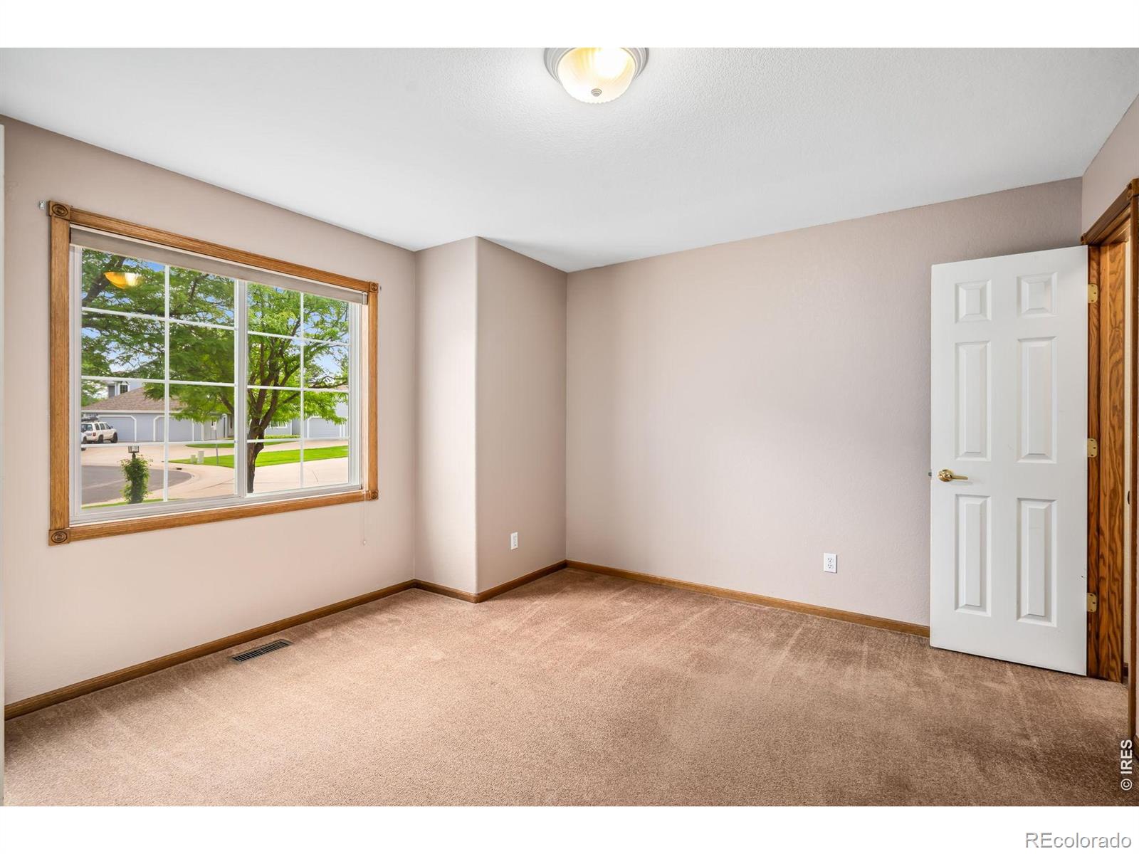 MLS Image #22 for 567  moose court,loveland, Colorado
