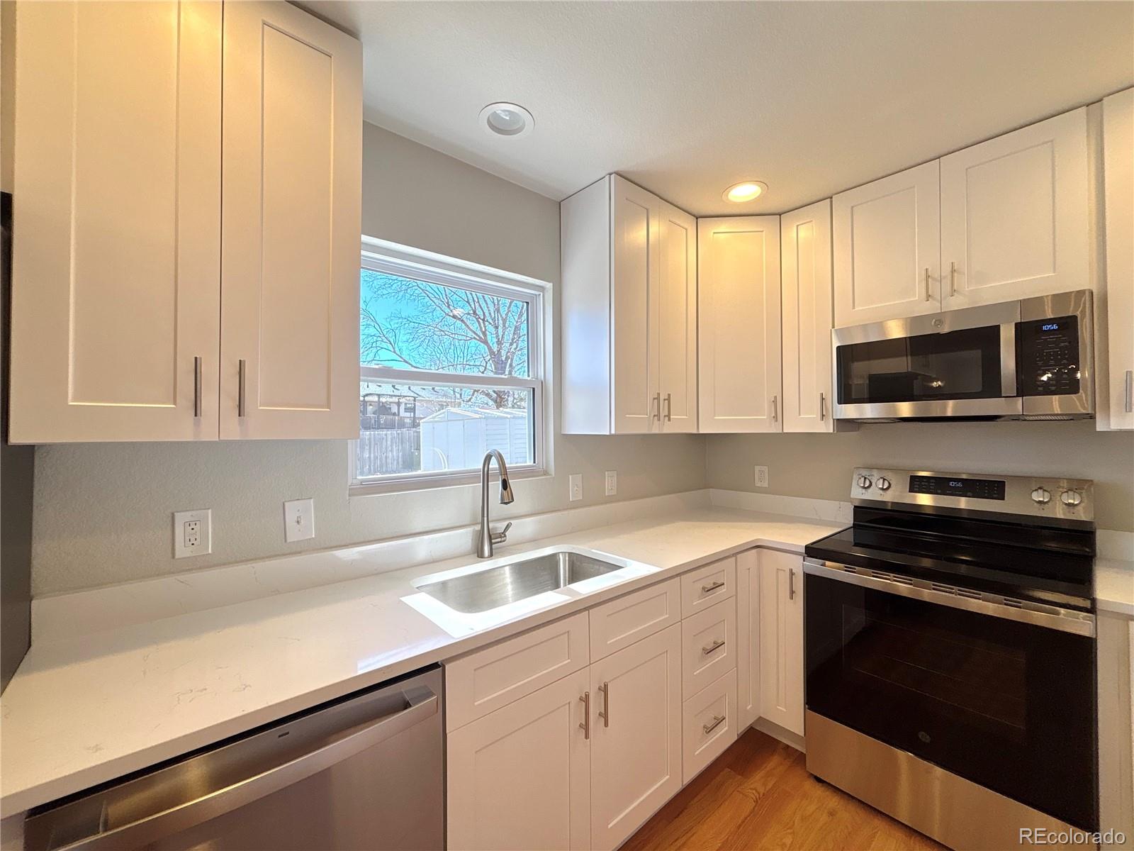 MLS Image #9 for 7038 w frost place,littleton, Colorado