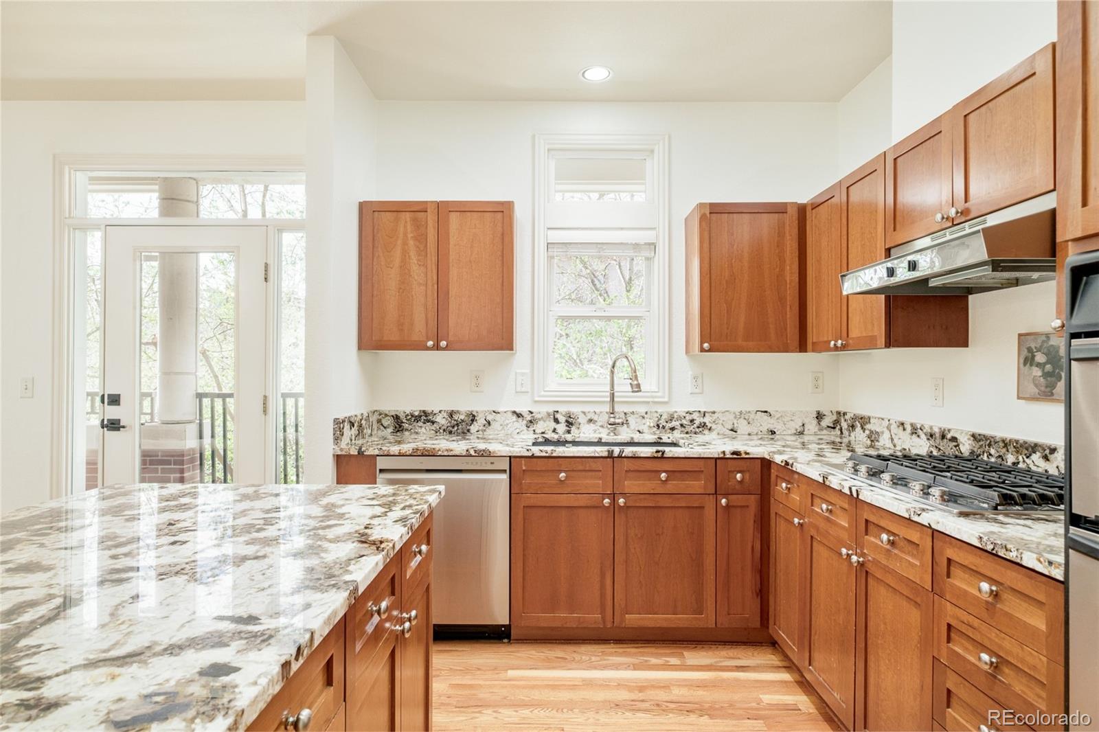 MLS Image #13 for 40  garfield street a,denver, Colorado