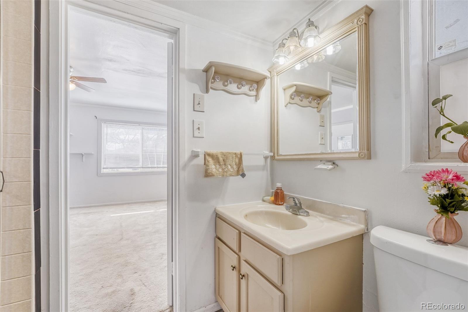 MLS Image #12 for 756  ursula street,aurora, Colorado