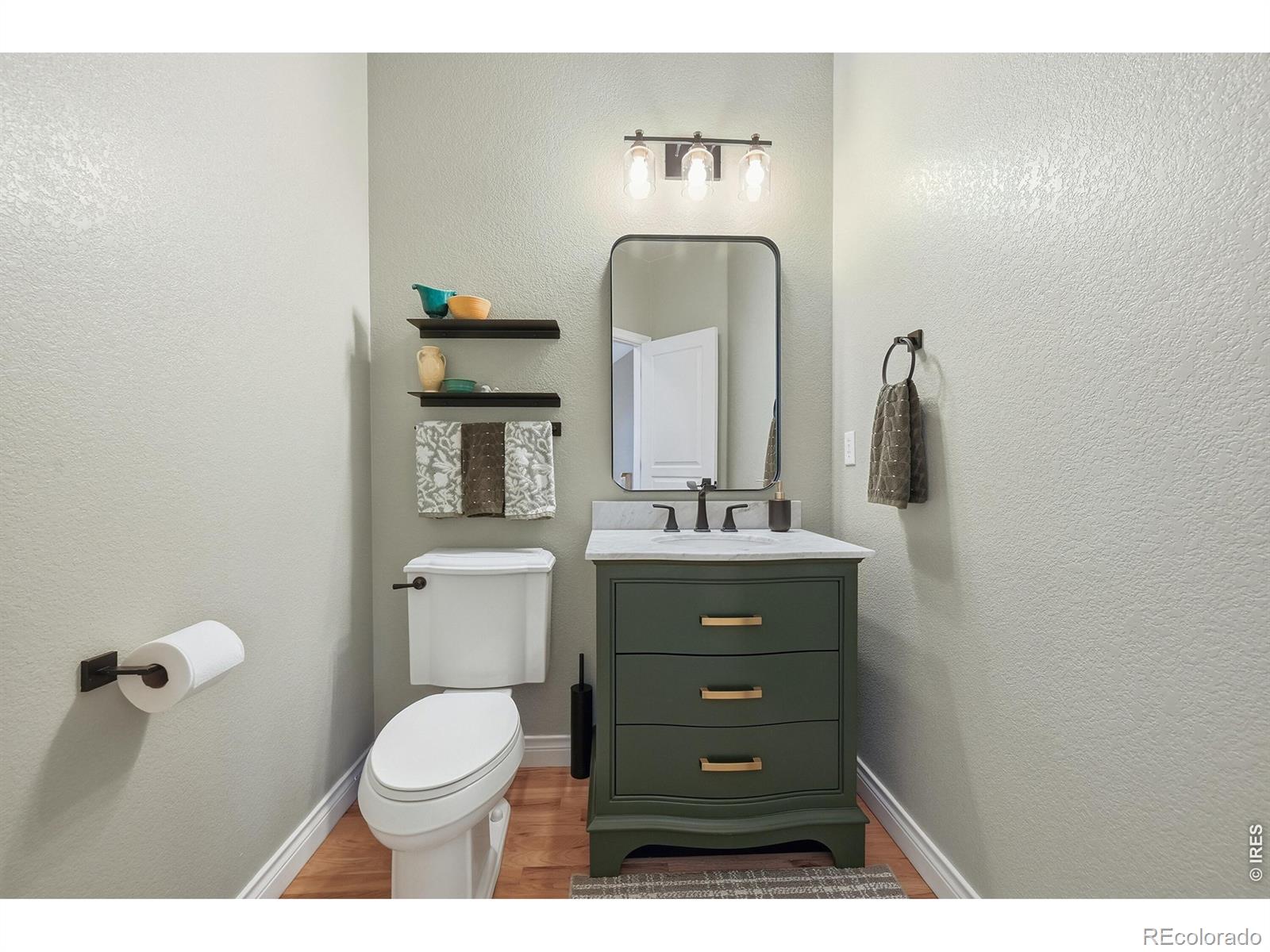 MLS Image #23 for 930  weston circle,erie, Colorado