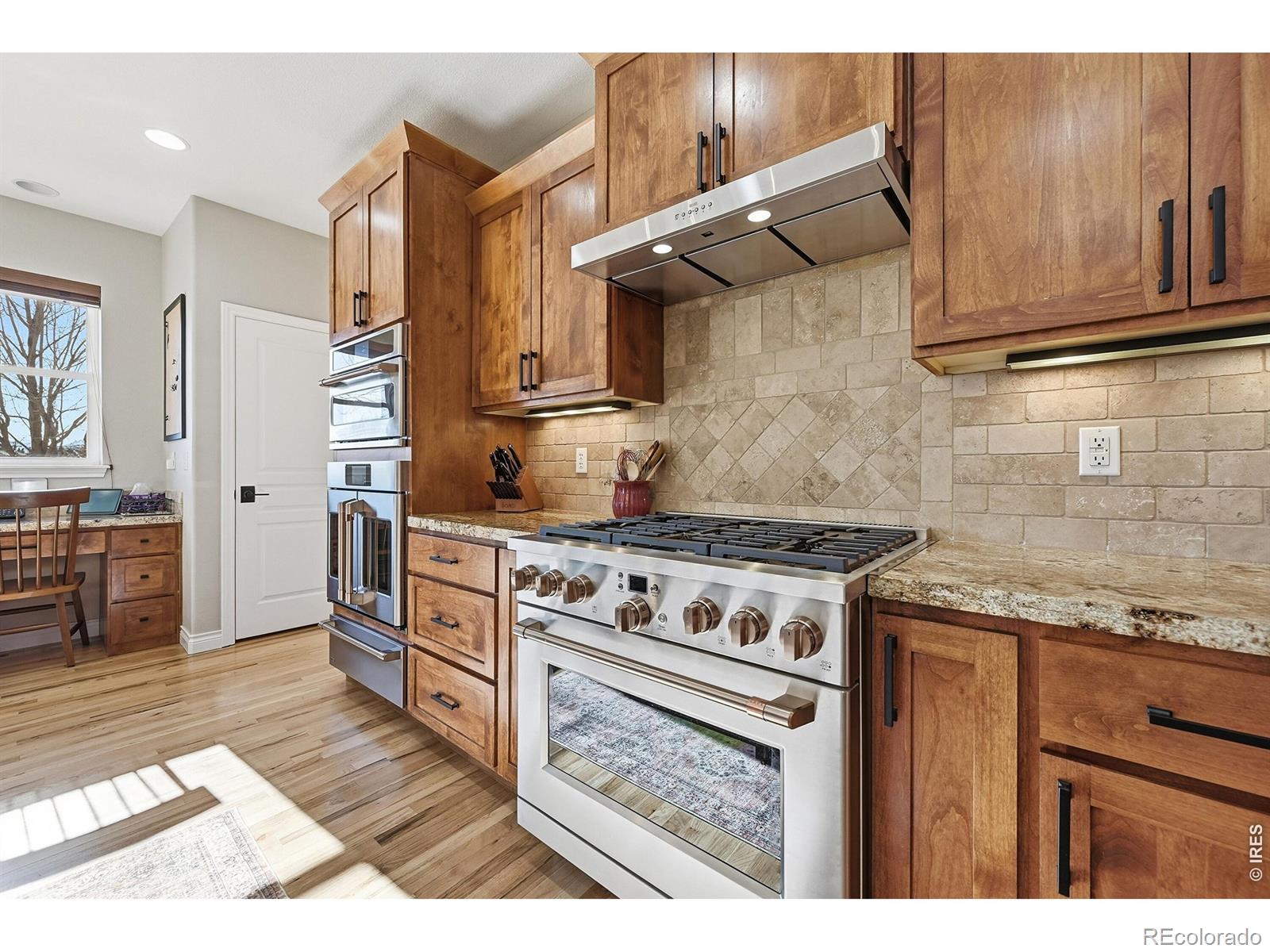 MLS Image #7 for 930  weston circle,erie, Colorado