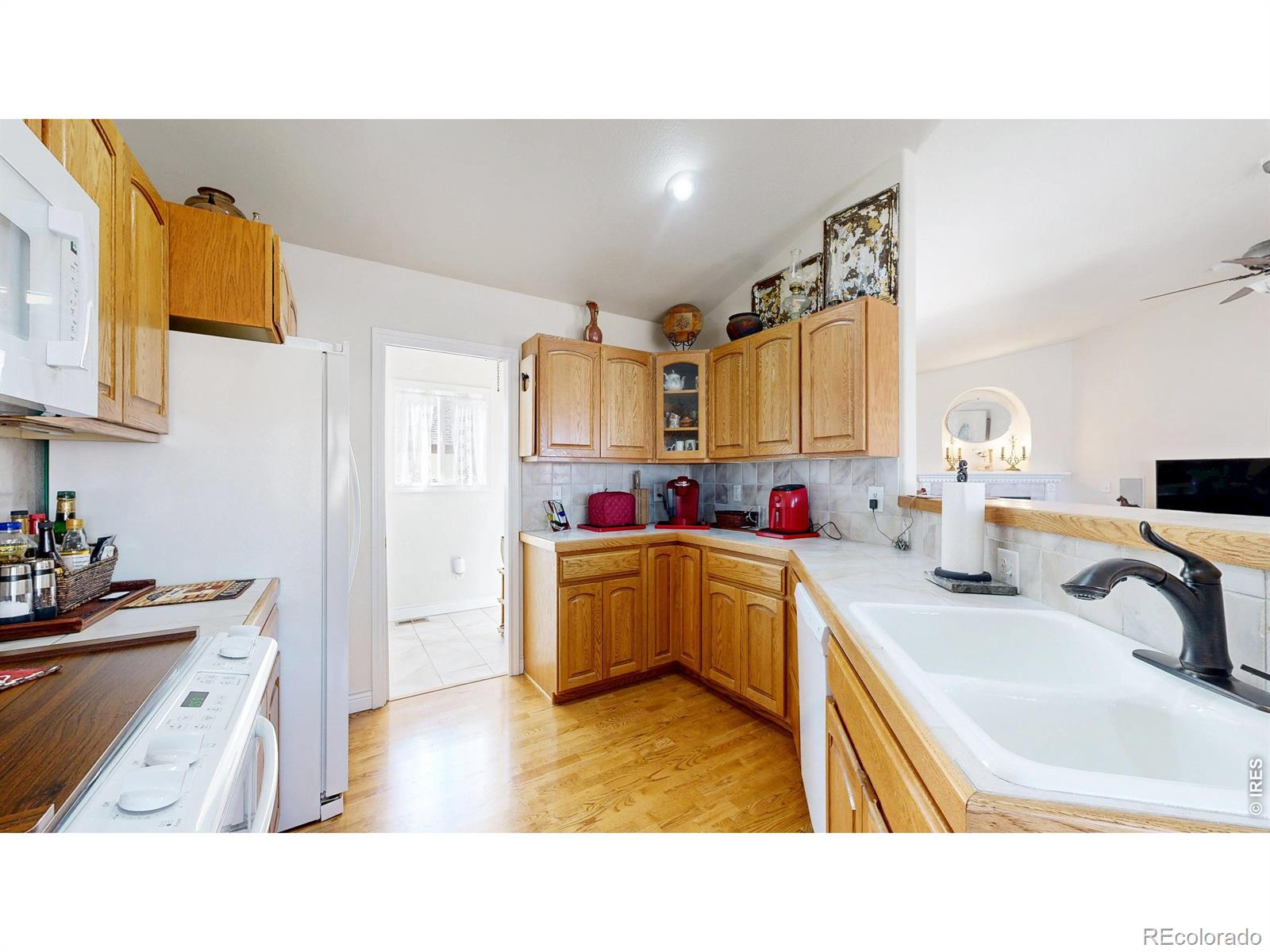 MLS Image #7 for 109 e michigan avenue,berthoud, Colorado