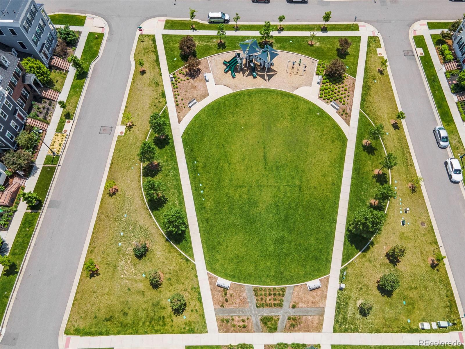 MLS Image #45 for 5223  chester street,denver, Colorado