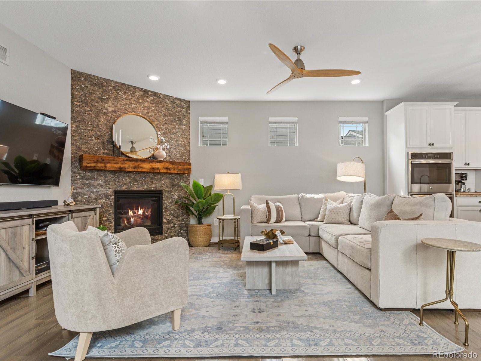 MLS Image #7 for 5223  chester street,denver, Colorado