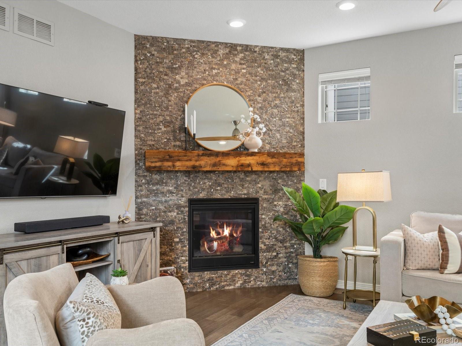 MLS Image #8 for 5223  chester street,denver, Colorado