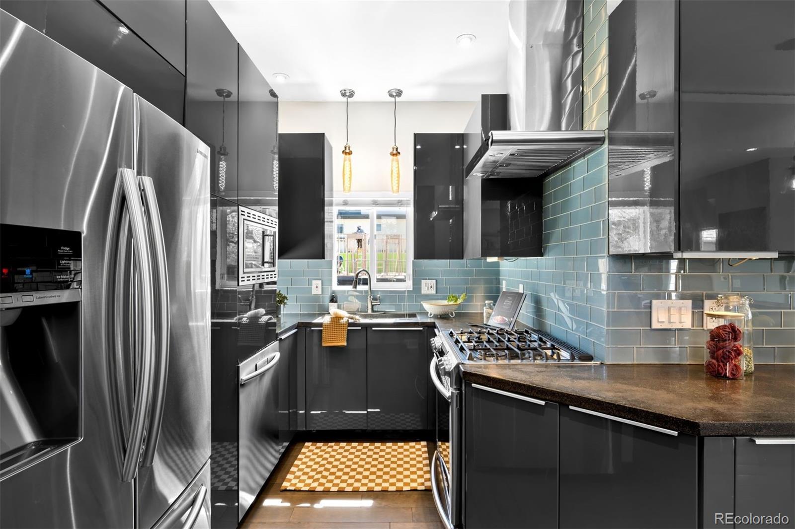 MLS Image #11 for 2798 s lincoln street,englewood, Colorado