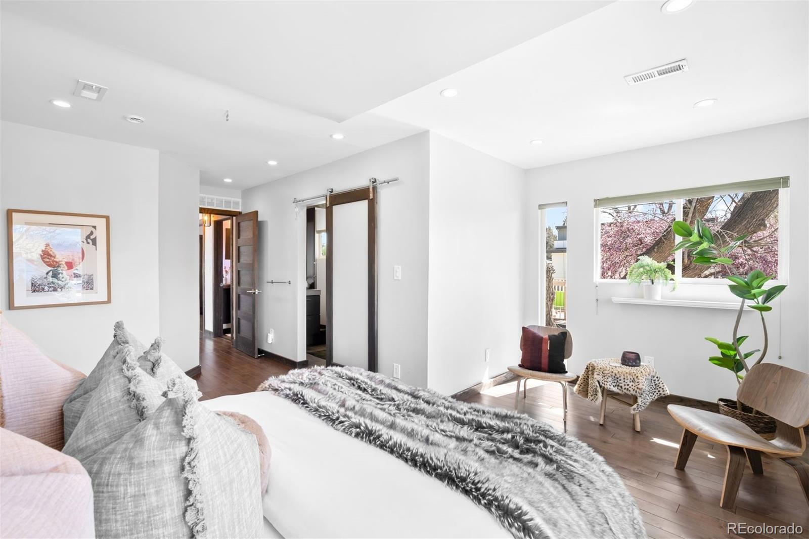MLS Image #17 for 2798 s lincoln street,englewood, Colorado