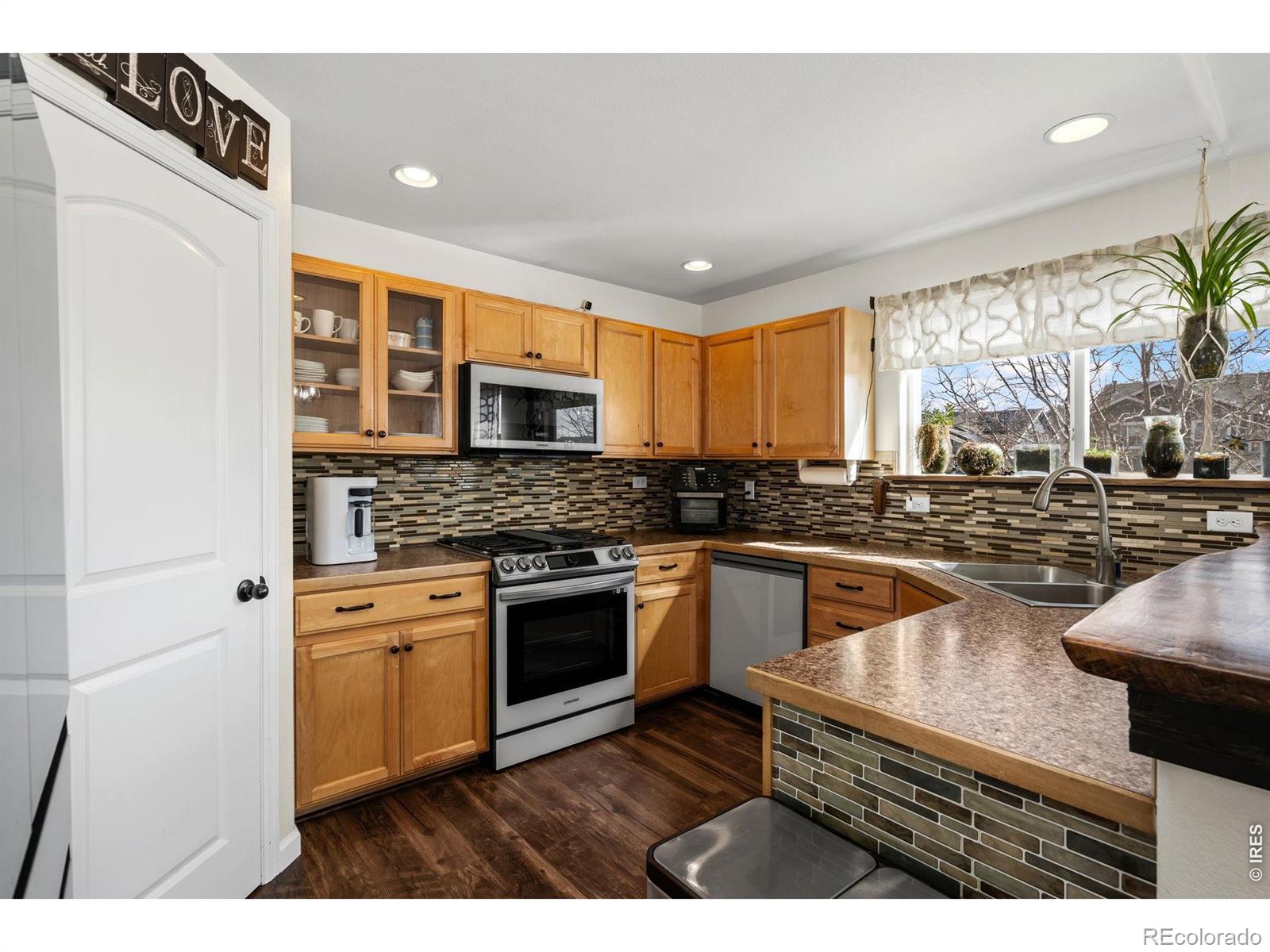 MLS Image #11 for 2324  woodbury lane,fort collins, Colorado