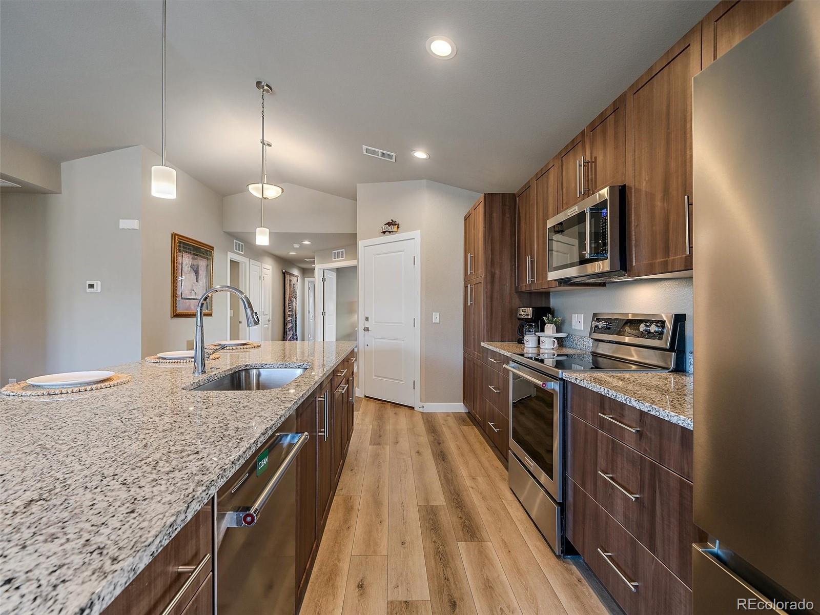 MLS Image #7 for 11067 w 72nd place,arvada, Colorado