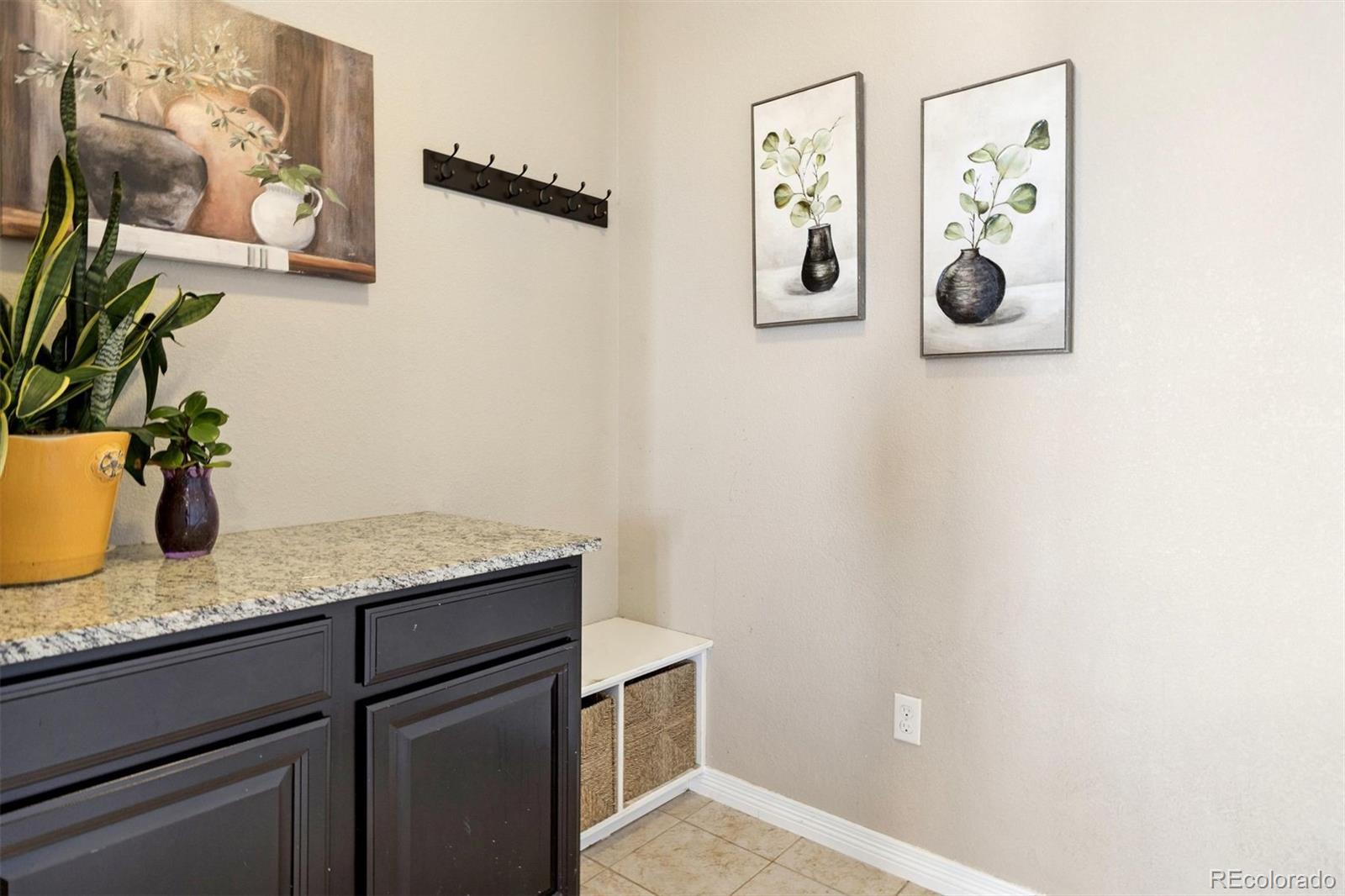 MLS Image #18 for 8610  zircon way,arvada, Colorado