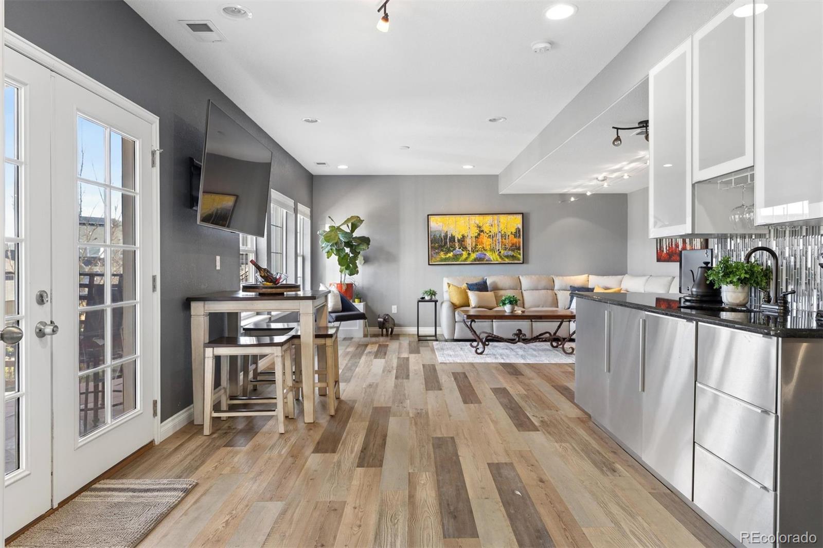 MLS Image #3 for 8610  zircon way,arvada, Colorado