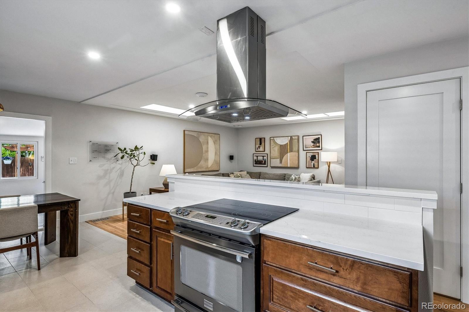 MLS Image #14 for 846 s jersey street,denver, Colorado