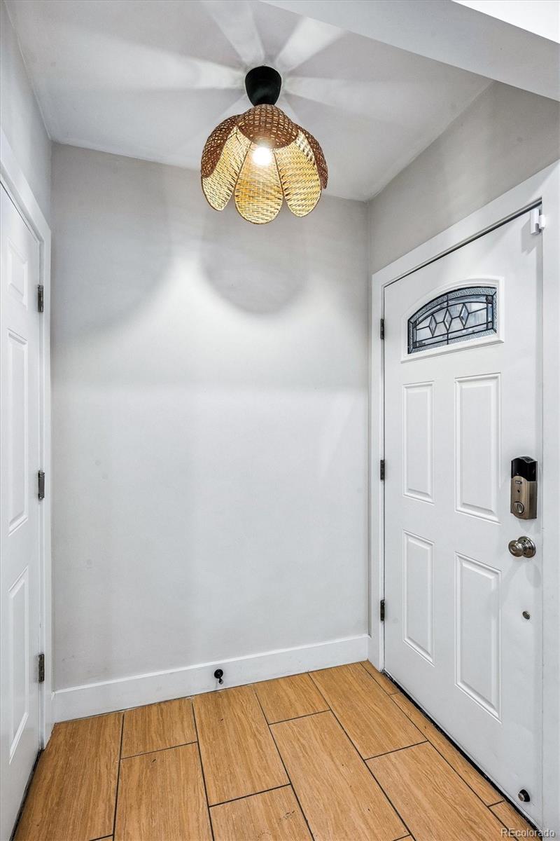 MLS Image #3 for 846 s jersey street,denver, Colorado