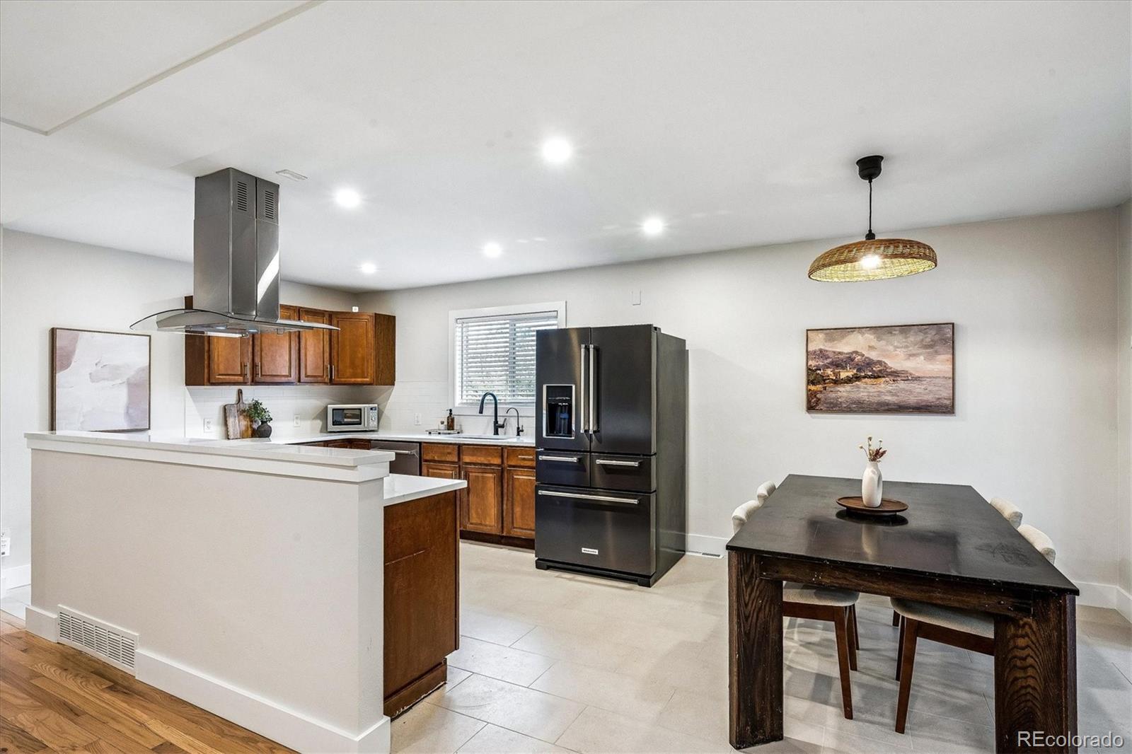 MLS Image #9 for 846 s jersey street,denver, Colorado