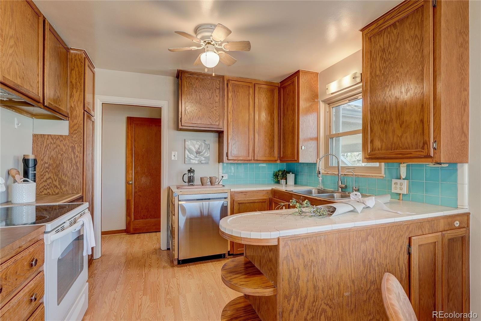 MLS Image #11 for 3826 w 25th ,denver, Colorado