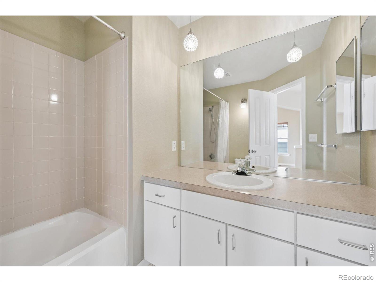MLS Image #9 for 819  thornwood circle,longmont, Colorado