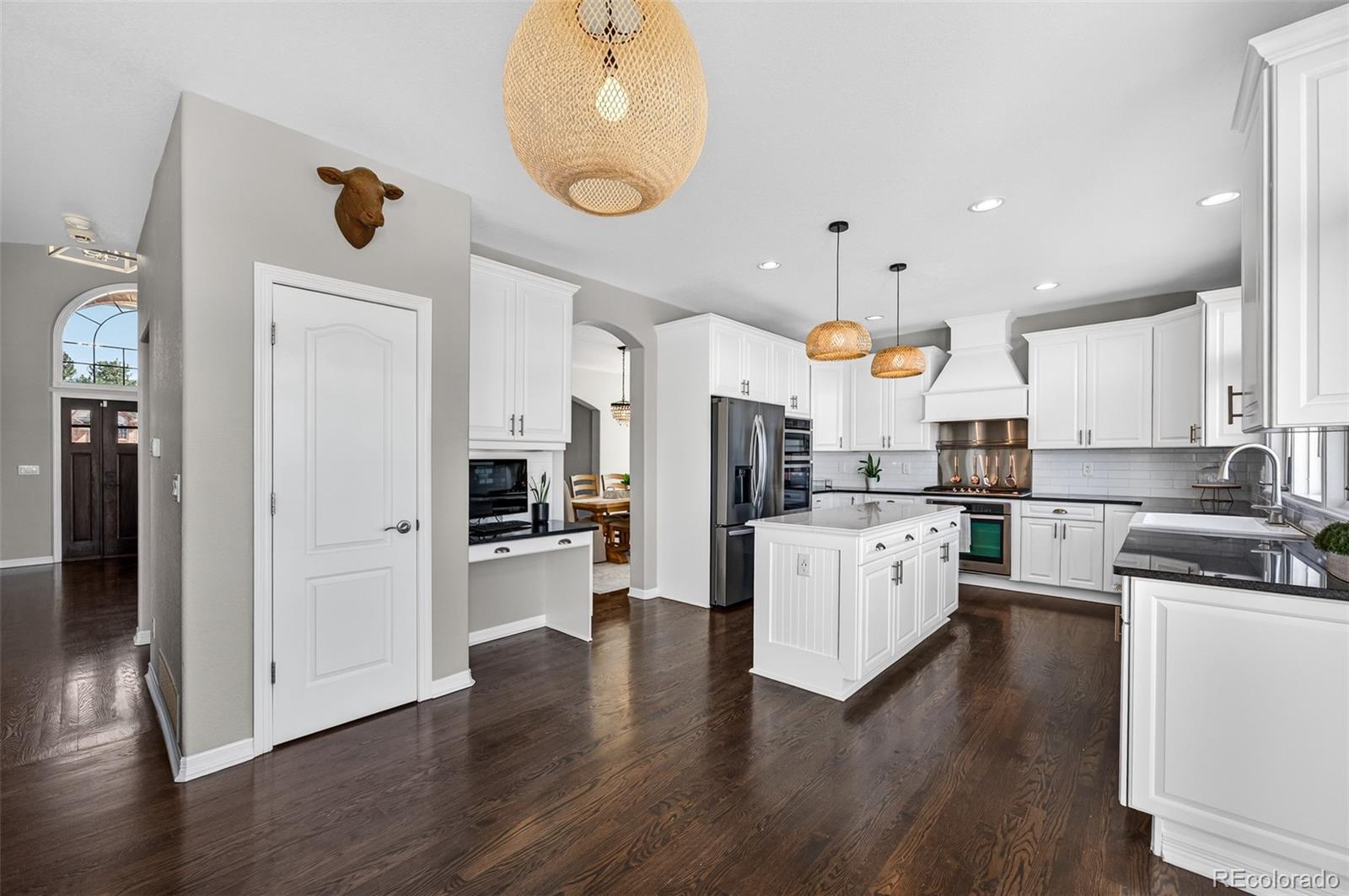 MLS Image #11 for 9125  cromwell lane,highlands ranch, Colorado