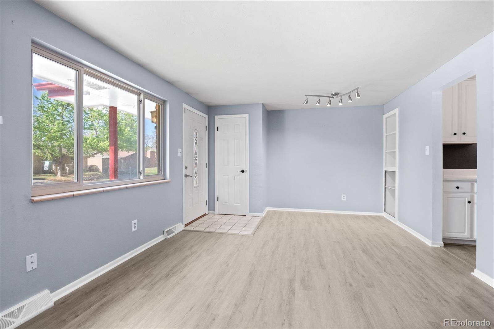 MLS Image #4 for 3512 w patterson place,littleton, Colorado