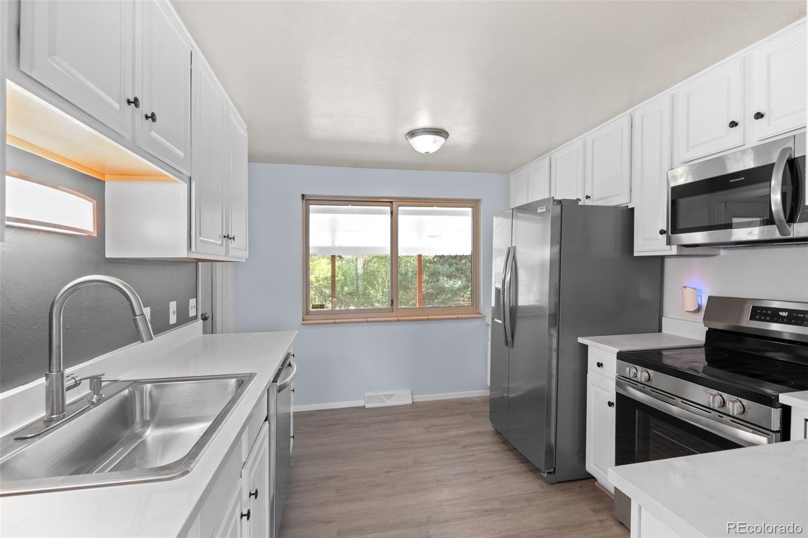 MLS Image #8 for 3512 w patterson place,littleton, Colorado