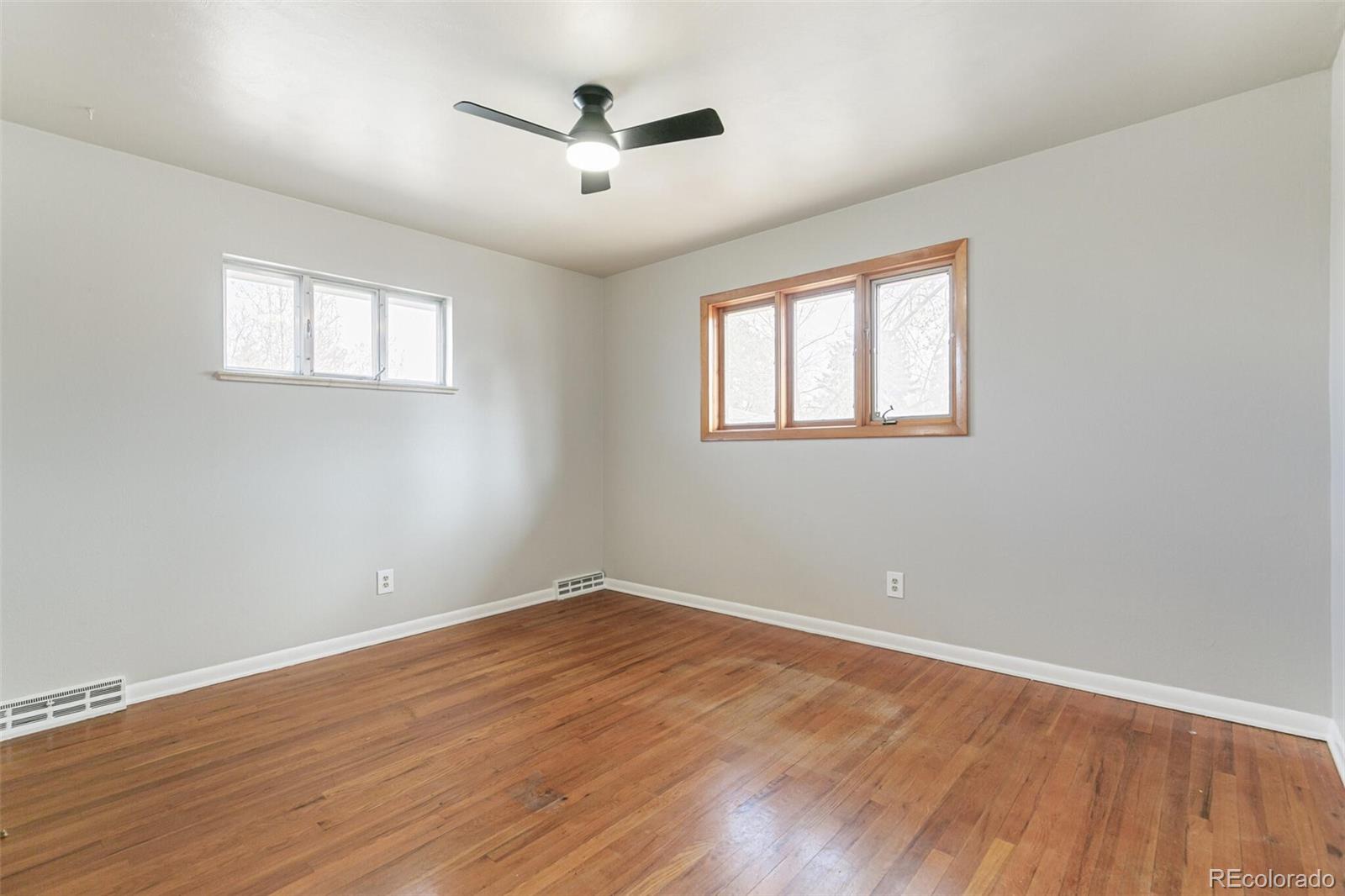 MLS Image #11 for 5525 s elmwood street,littleton, Colorado