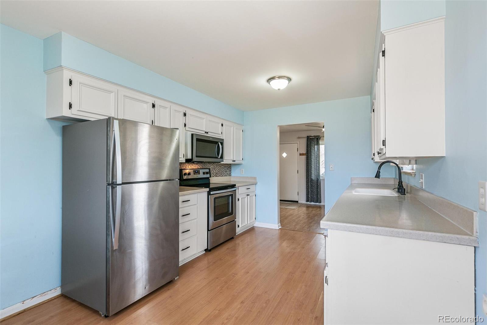 MLS Image #8 for 5525 s elmwood street,littleton, Colorado