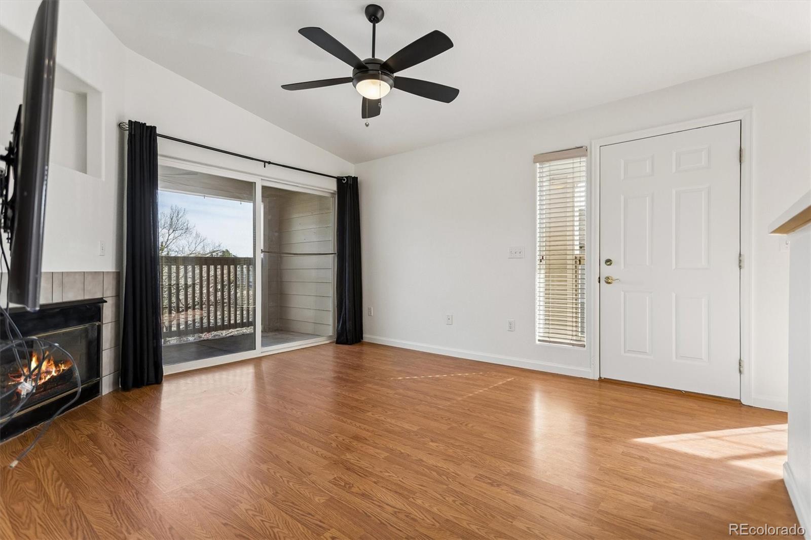 MLS Image #1 for 9991 e idaho circle 204,aurora, Colorado
