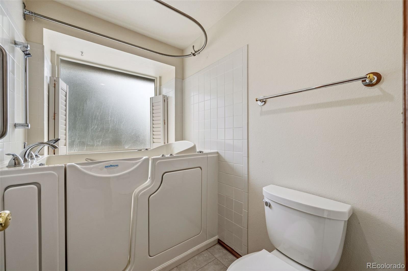 MLS Image #17 for 6  manzanita ,littleton, Colorado