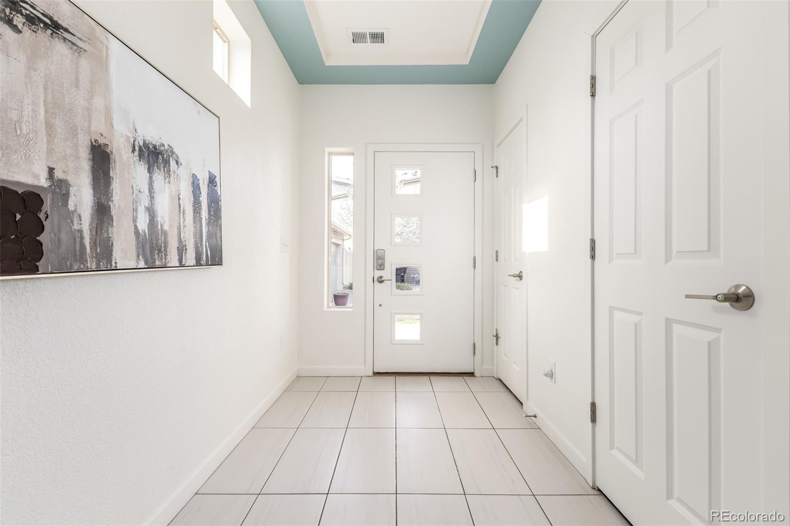 MLS Image #3 for 19090 e 55th avenue,denver, Colorado