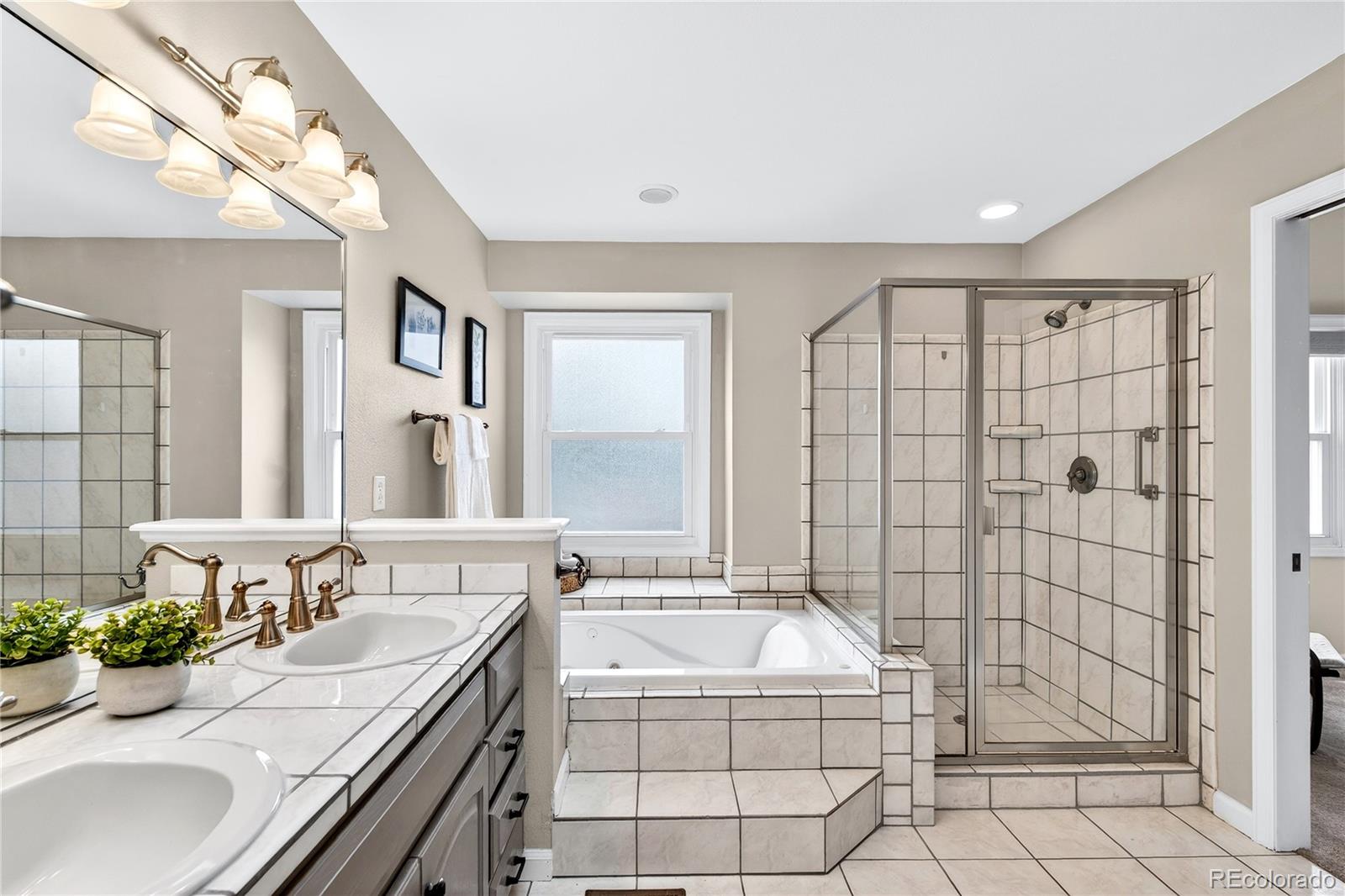 MLS Image #15 for 871 w kettle avenue,littleton, Colorado
