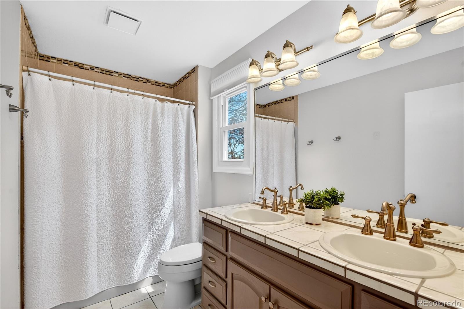 MLS Image #20 for 871 w kettle avenue,littleton, Colorado