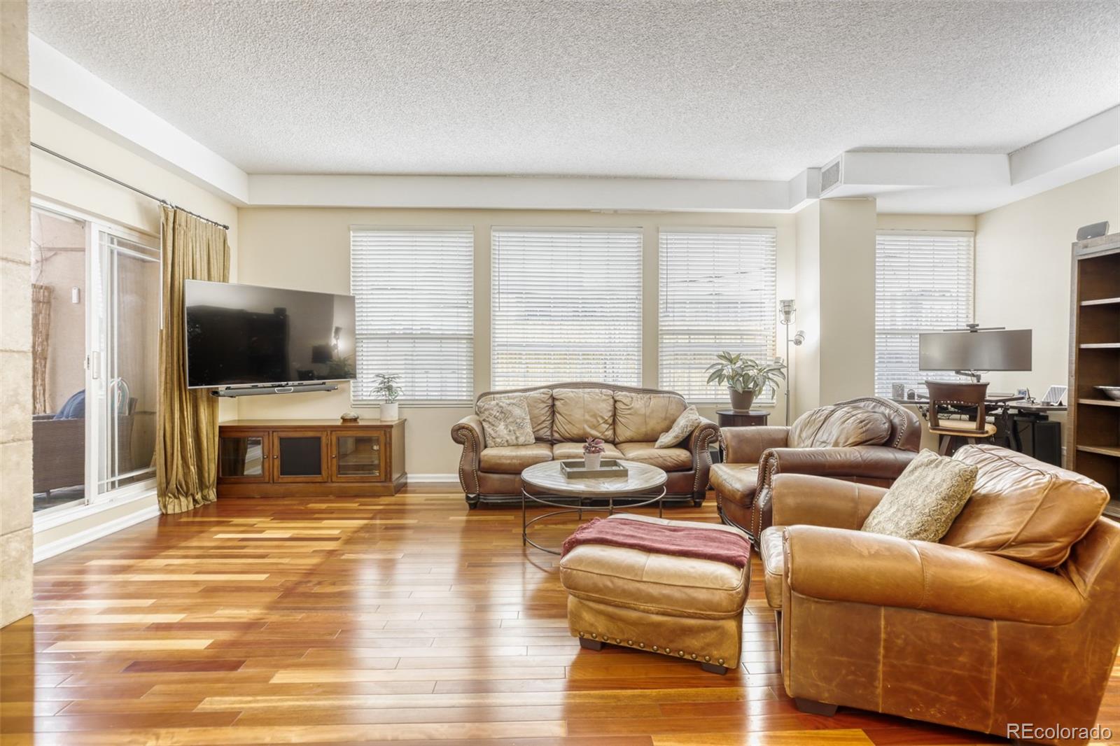MLS Image #2 for 1200  cherokee street 105,denver, Colorado