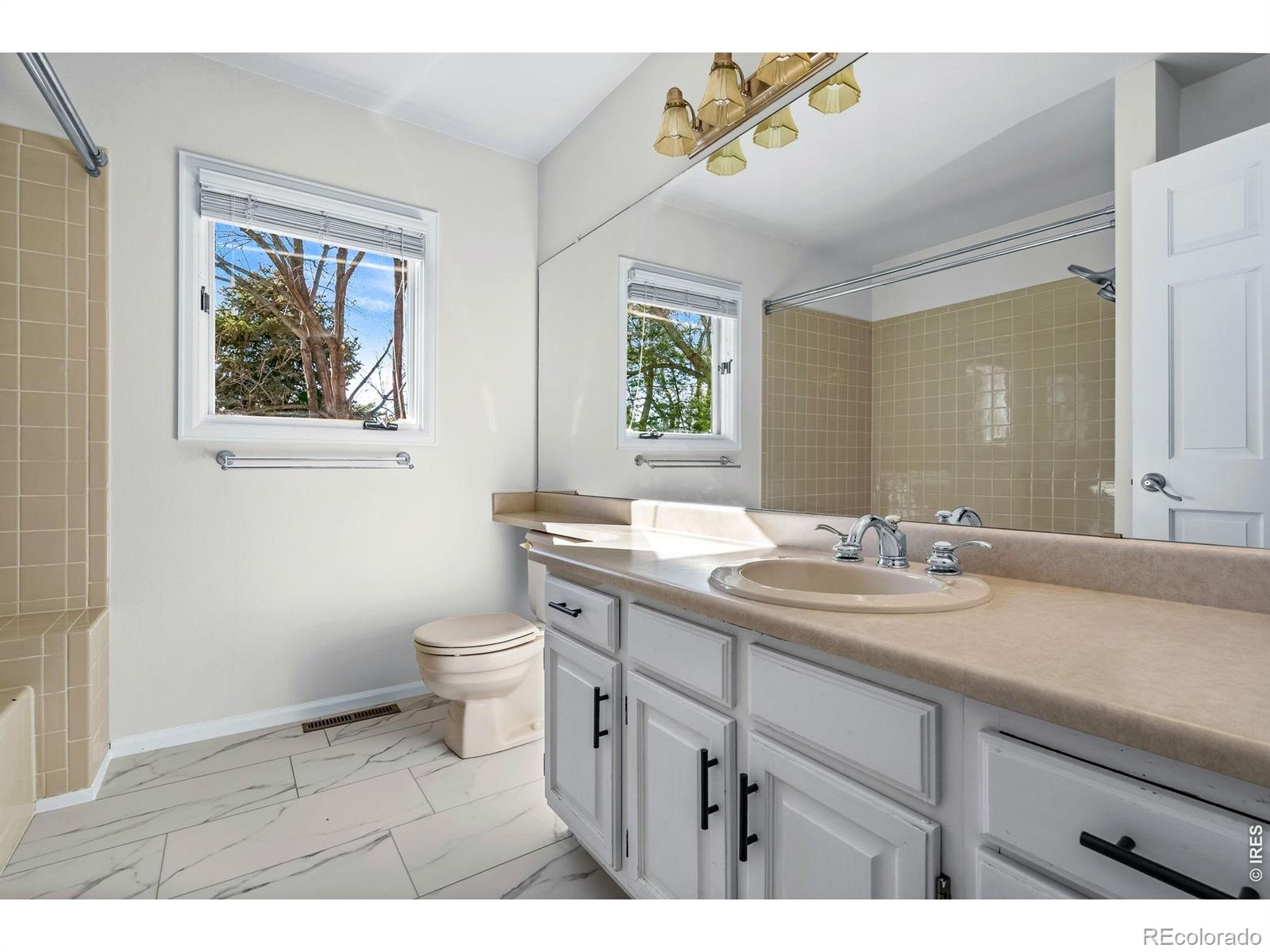 MLS Image #20 for 4133  sumter square,fort collins, Colorado