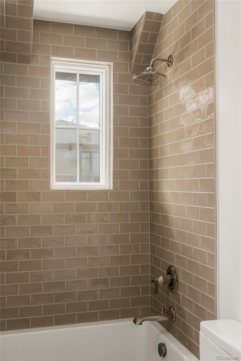 MLS Image #30 for 2400 s monroe street,denver, Colorado