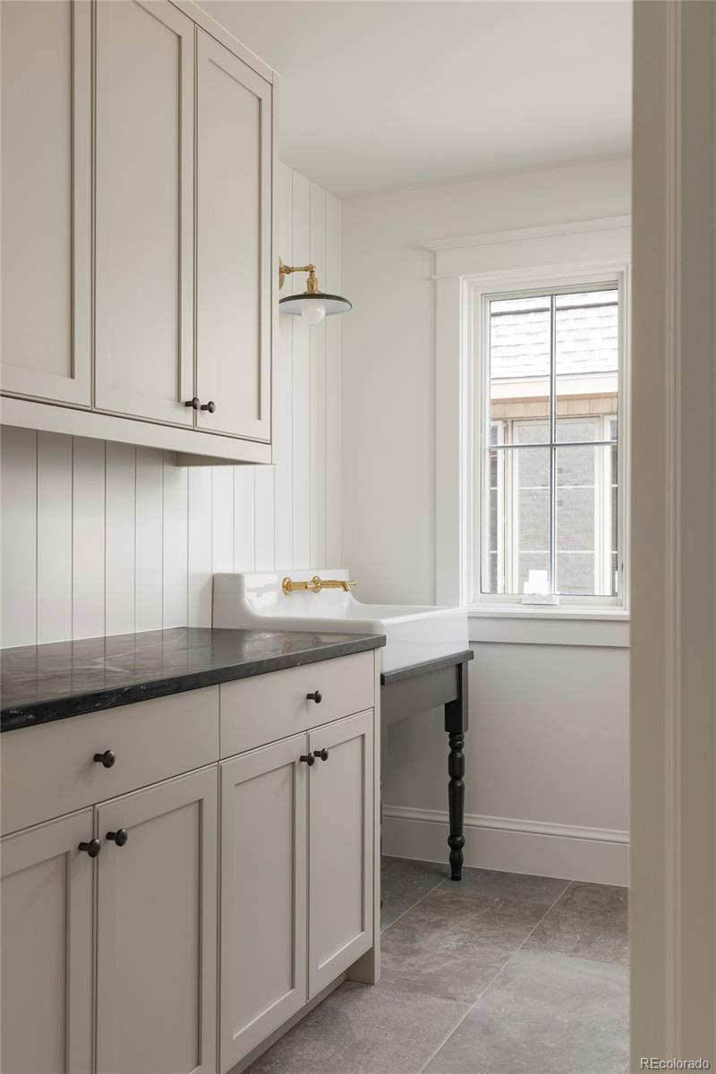 MLS Image #32 for 2400 s monroe street,denver, Colorado
