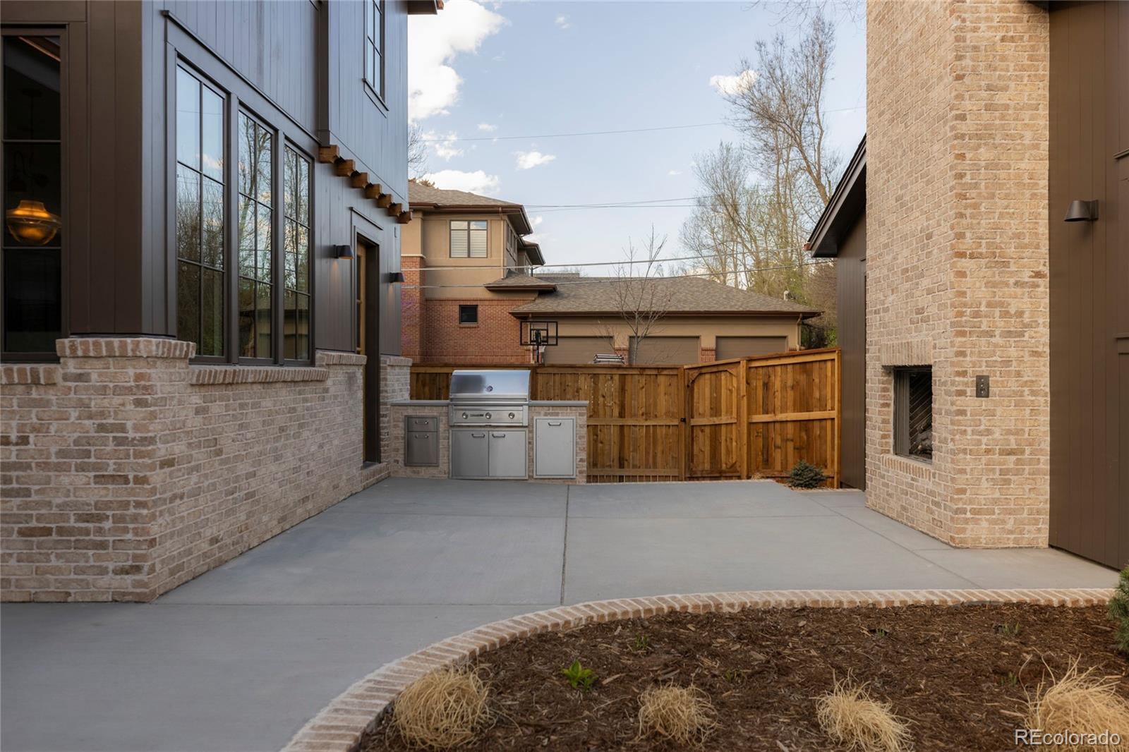 MLS Image #40 for 2400 s monroe street,denver, Colorado