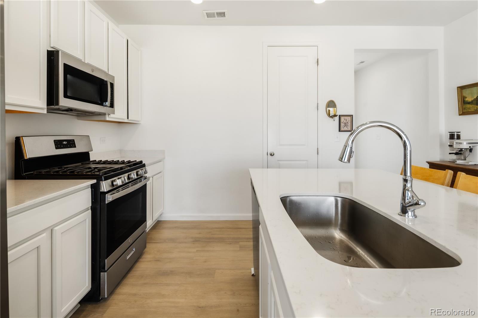MLS Image #10 for 7193 e 126th avenue,thornton, Colorado