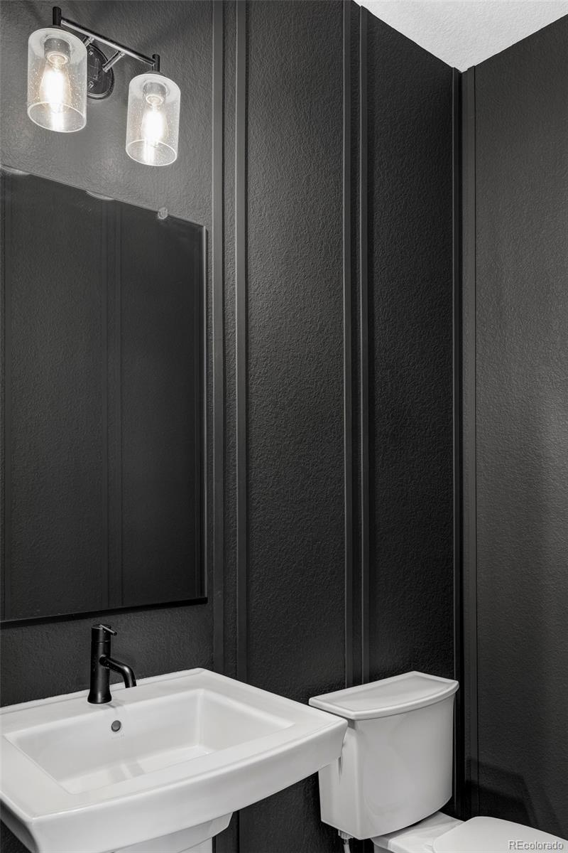 MLS Image #11 for 10350 e 62nd place,denver, Colorado