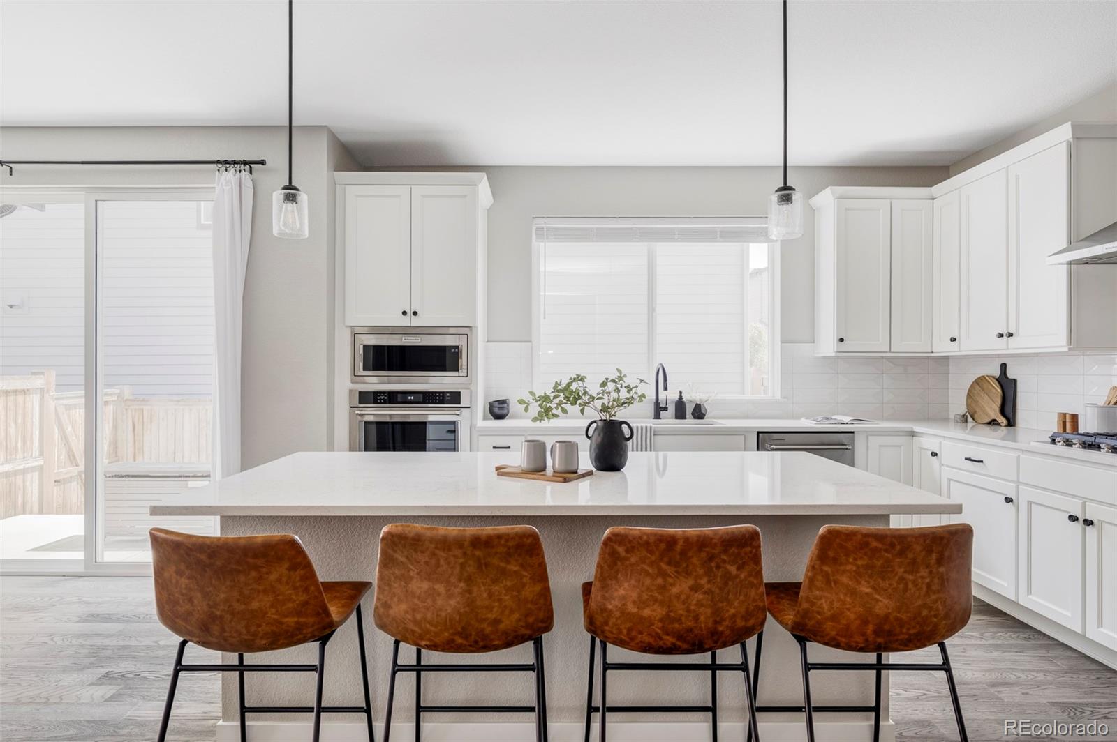 MLS Image #5 for 10350 e 62nd place,denver, Colorado
