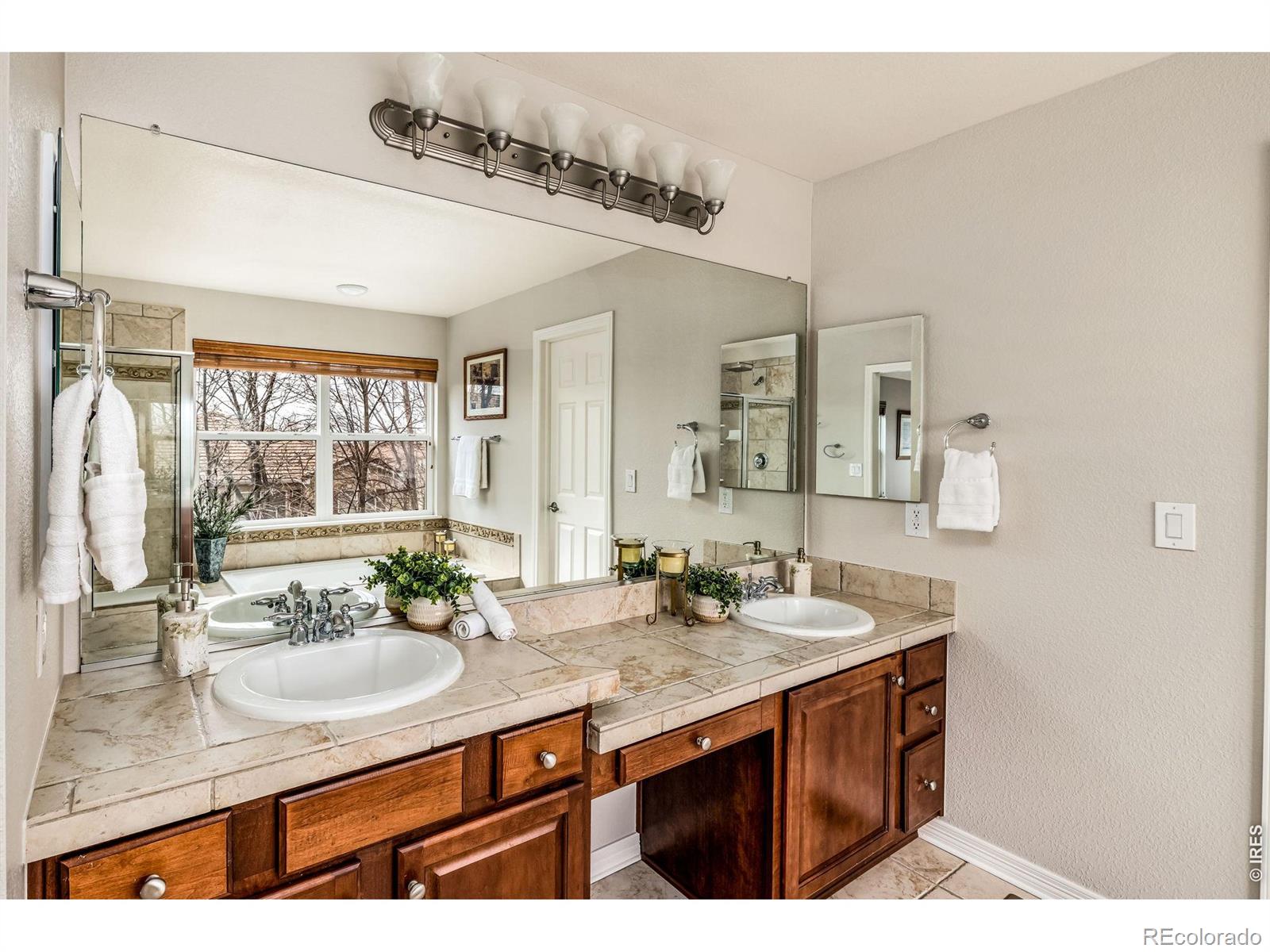 MLS Image #21 for 13774  sagar drive,broomfield, Colorado
