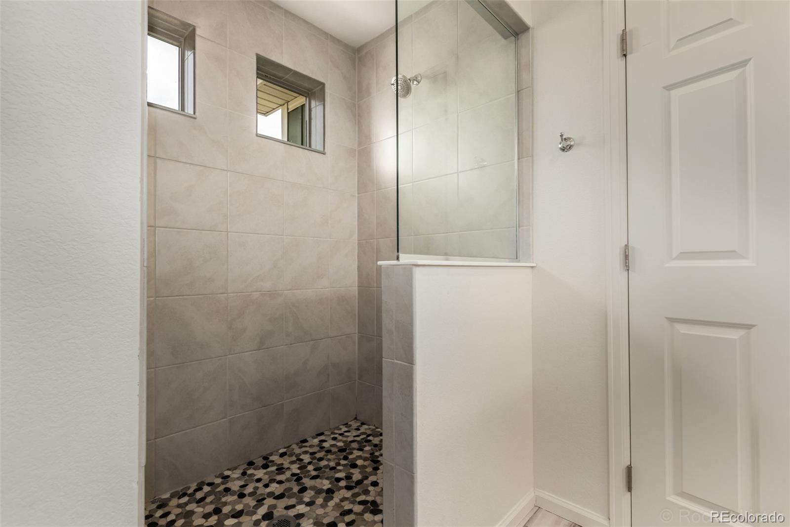 MLS Image #19 for 5392  walden court,denver, Colorado