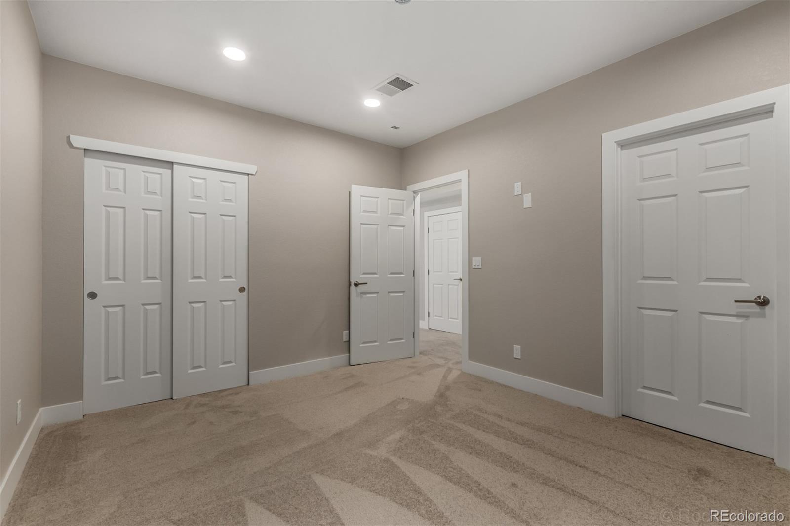 MLS Image #36 for 5392  walden court,denver, Colorado
