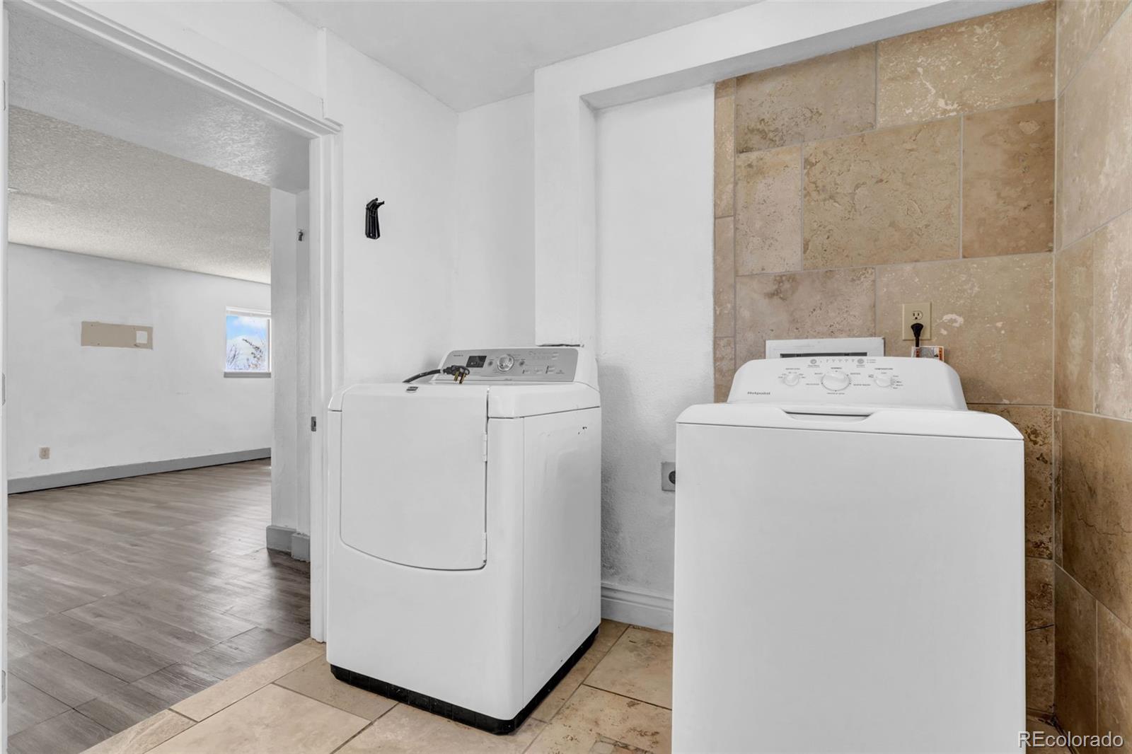 MLS Image #20 for 16666 e bails place,aurora, Colorado