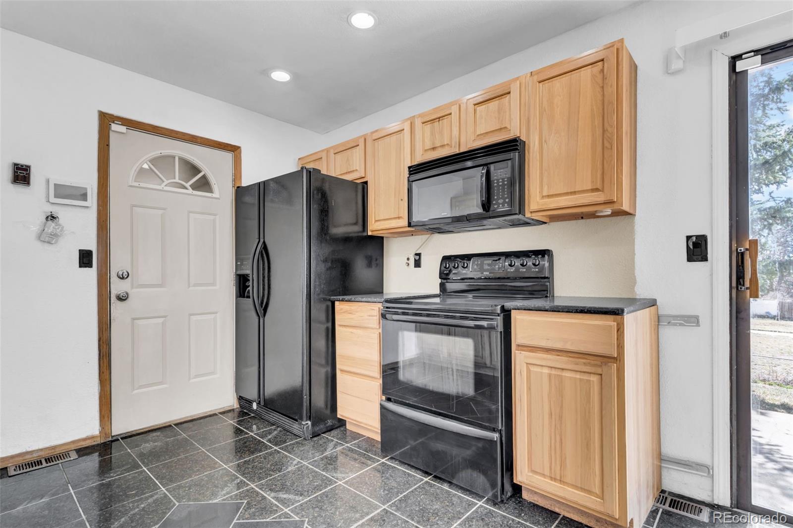 MLS Image #4 for 16666 e bails place,aurora, Colorado