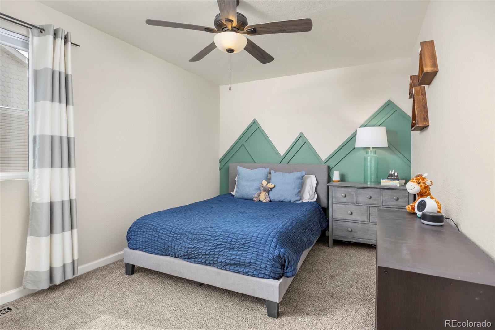 MLS Image #19 for 119 s oak hill court,aurora, Colorado